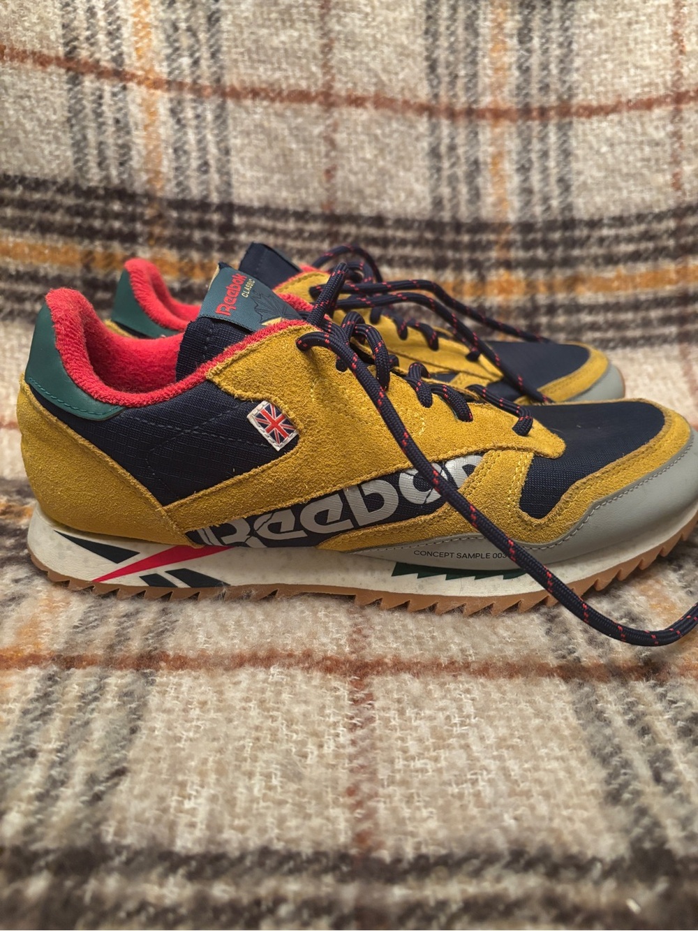 Reebok Men's Sneaker in Mustard, Navy & Coral